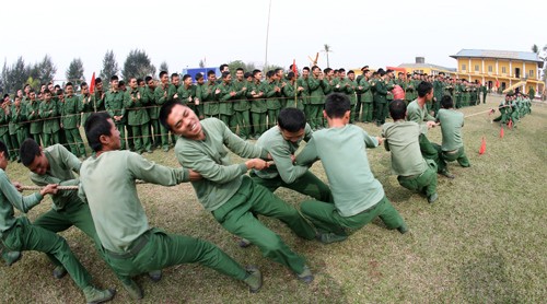 Bo doi Viet Nam choi gi ngay Tet?-Hinh-2